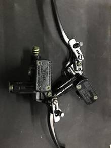 Atv front and rear brake master
