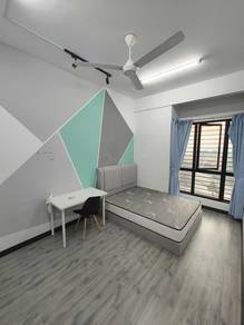 Service Residence For Rent in D'Sands Residence