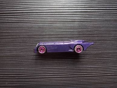 Hot Wheels loose Batmobile 