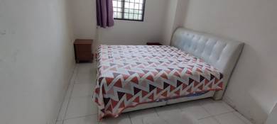 Room in Bayan Lepas, PNG