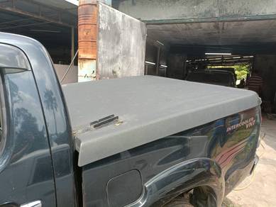 Toyota hilux rear canopy