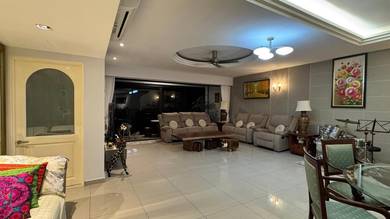 Condominium For Sale in Indah Samudra Condominium