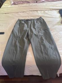 Uniqlo Men's Pants