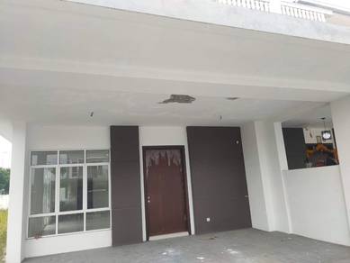 Semi-Detached House For Rent in Rawang,SGR