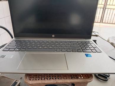HP 15.6" i5-1334U 16GB RAM 512GB SSD – Full Set