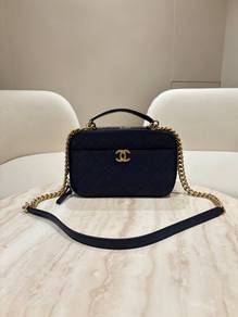 Chanel Business Affinity Top handle Camera Bag
