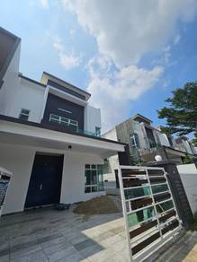 Semi-Detached House For Sale in Ulu Tiram,JHR