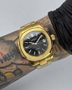 Custom Seiko Mod 40mm Black Dimple Gold Naut