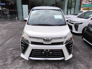 Toyota Voxy ZS KIRAMEKI III in Taman Tun Dr Ismail, KUL