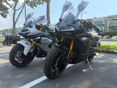 CFMOTO 750SR-S