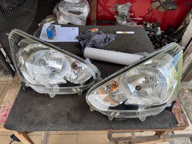 No 5-2-7 Mitsubishi Mirage A05A Headlamp Jpn