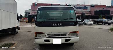 ISUZU /71 KARGO AM 14ft