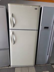 2 Pintu Peti Sejuk Refrigerator LG big Fridge