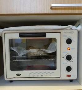 Pre-loved electric oven