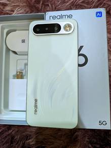 Realme 16 7000mAh 256GB 5G Bateri Besar 18GB RAM