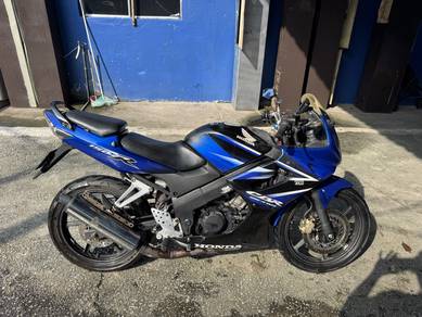 Honda CBR150R