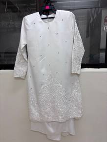Baju Nikah Kurung Moden