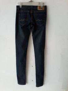 Seluar jeans panjang kaki kecil 76