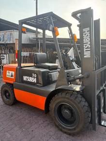 Mitsubishi 3.0 Ton Diesel Forklift | Reconditioned