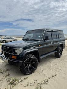 Toyota Land Cruiser II in Miri, SWK