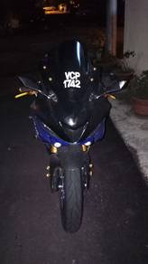 Yamaha R15