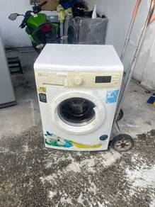 Electrolux front load washing machine washer 7 k g