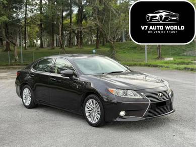 Lexus ES 250 LUXURY in Sungai Besi, KUL