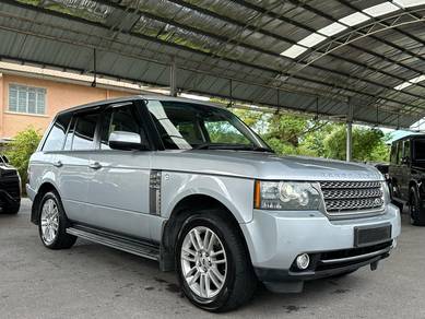 Land Rover Range Rover TDV8 HSE in KL City, KUL