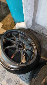 Selling Original Rays 18" CE28 5x114.3