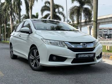 Honda City GM6 V in Seri Kembangan, SGR