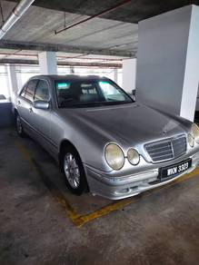 Mercedes Benz E240 240 ELEGANCE (CKD) in Mont Kiara, KUL