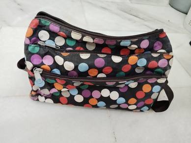 hand bag