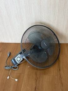 Panasonic 16" Wall Fan