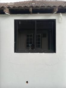 Sliding Window Bilik Air - (Aluminium&Kace)