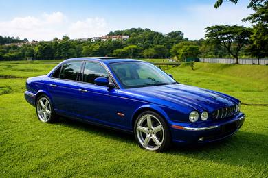 2004 Jaguar XJ8 LUXURY