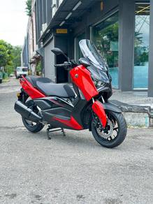 Yamaha XMAX