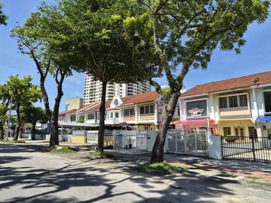 2-storey Terraced House For Sale in Pulau Tikus,PNG