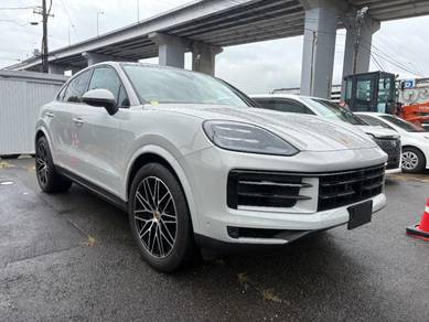 2023 Porsche Cayenne COUPE BASE