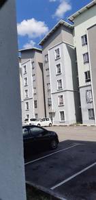 Room in Ayer Keroh, MLK