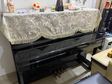 yamaha upright piano 121cm U1 3 pedal