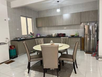 Condominium For Rent in Residensi Adelia