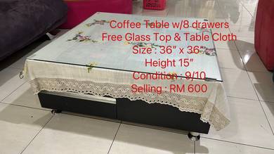 Coffee table w/8 drawers