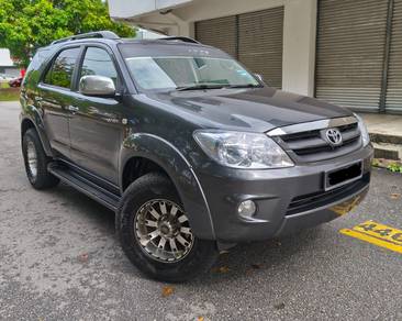 Toyota Fortuner V in Ayer Keroh, MLK