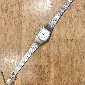 Citizen Quartz 8300 Watch Made In Japan