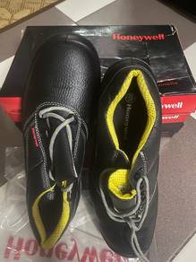 safety shoes