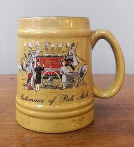 Vintage Rothmans of pall mall pottery mug