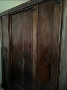 TAWARAN HEBAT: Almari Pakaian Kayu Padu (High-End)