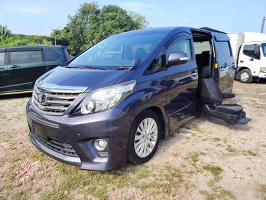 Toyota Alphard 240G in Klang, SGR