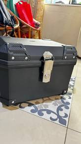 Topbox motor