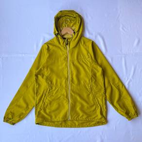 FieldCore Windbreaker